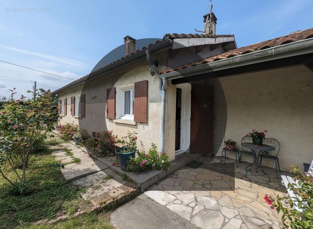 Maison à HURE