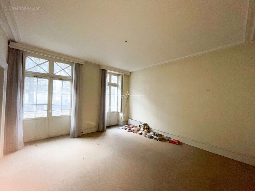 Appartement à BAGNERES-DE-LUCHON