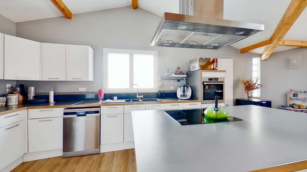 Maison à RILLIEUX-LA-PAPE