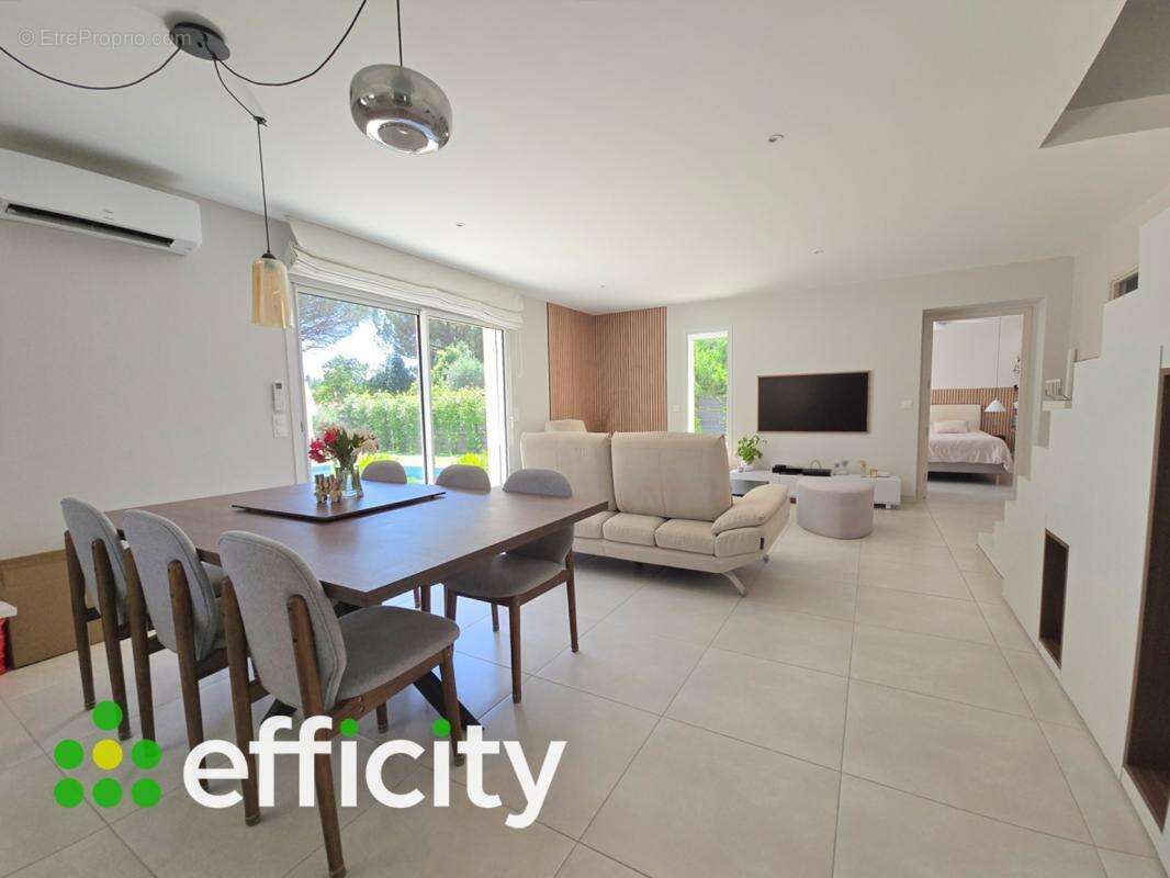 Maison 122 m² à Le Muy  - photo 10