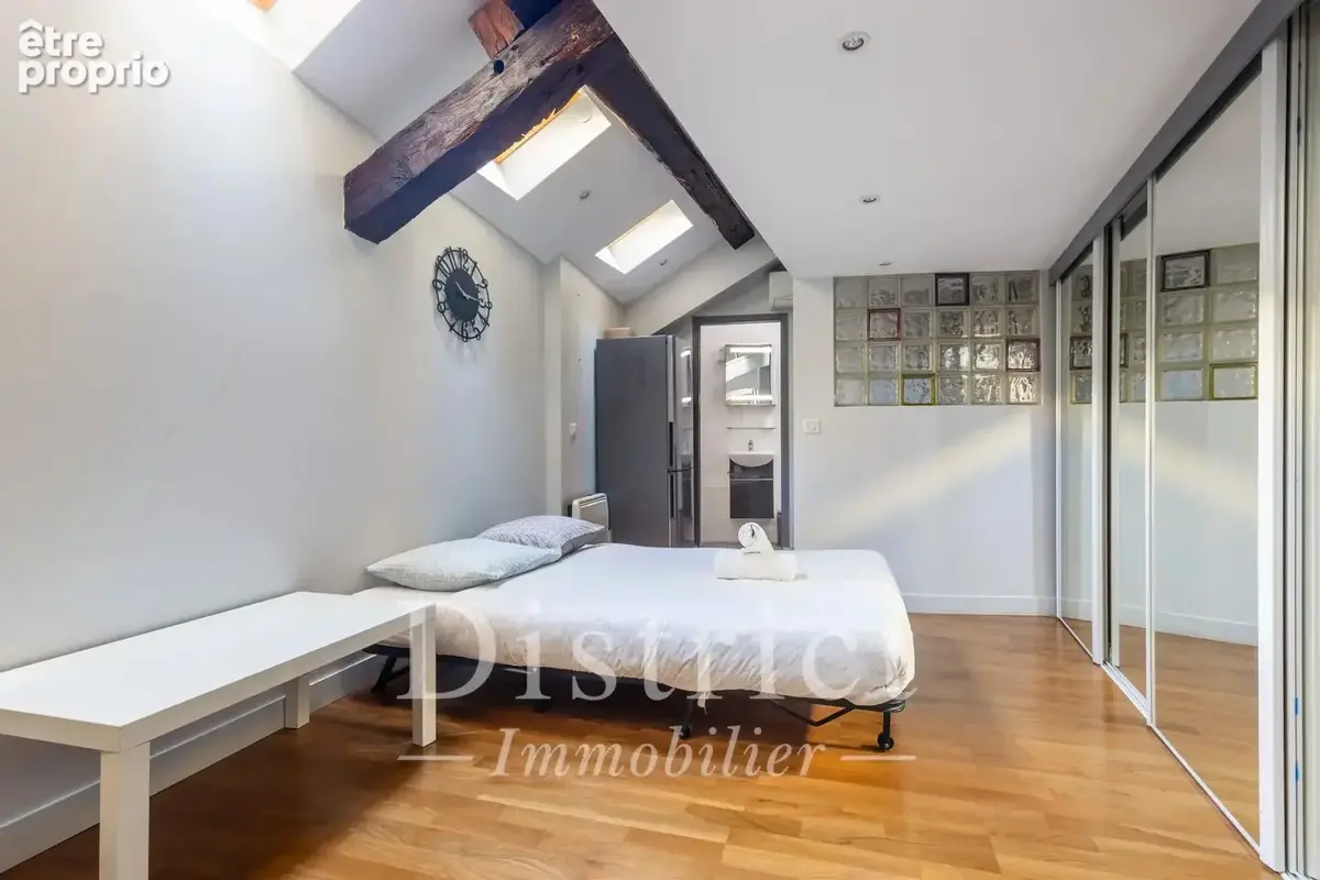 Panthéon.  Charmant appartement de deux pièces de 41m². - photo 5