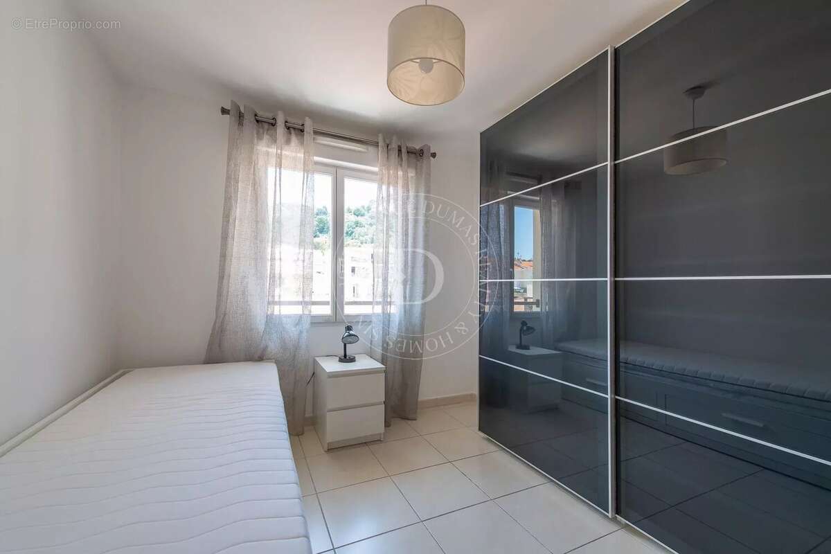 Superbe 3 pieces dernier etage avec vue mer - photo 13