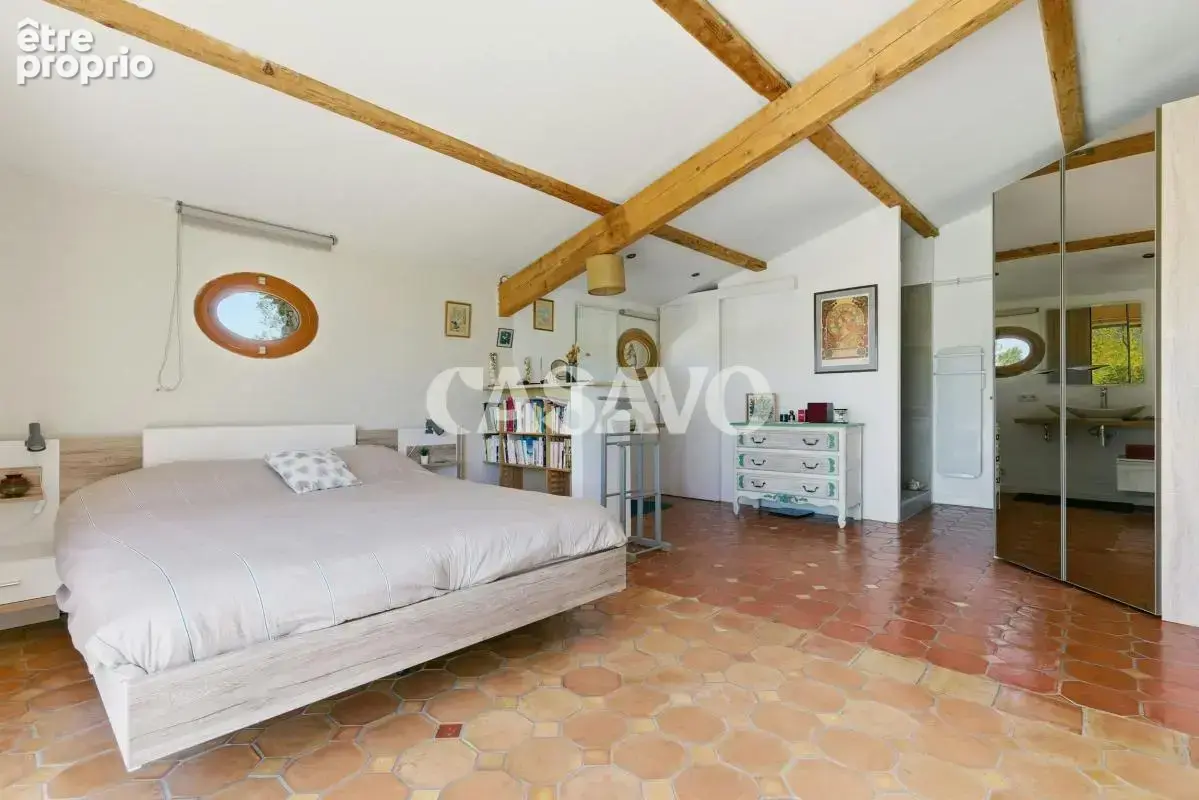 Vente Maison 7 pièces de 162m² - 13840 Rognes - photo 18