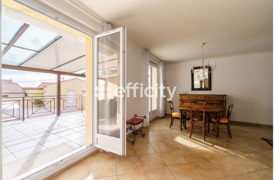 Maison 160 m² à Martigues  - photo 6