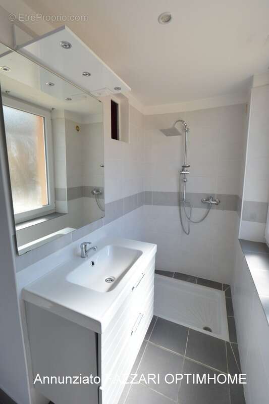 Maison à HAN-LES-JUVIGNY