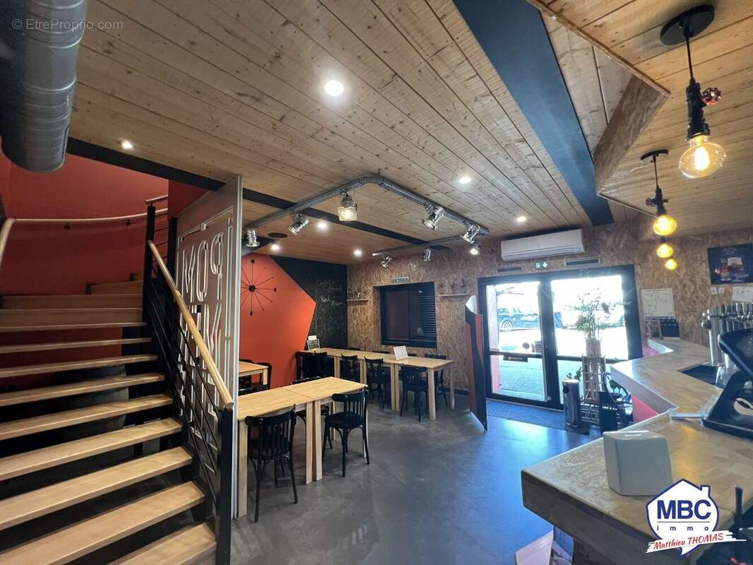 Commerce à LA POMMERAYE