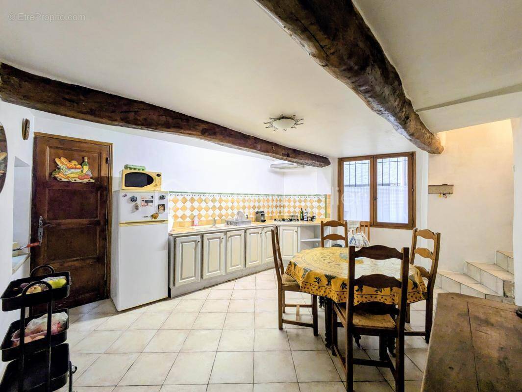 Maison à SALERNES