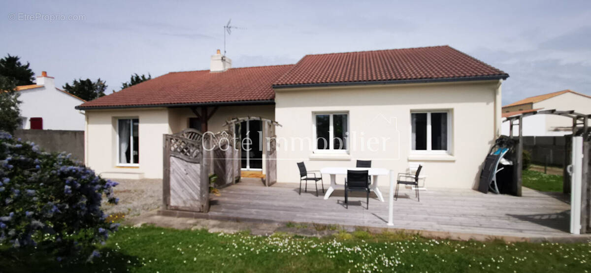 Maison à SAINT-MICHEL-CHEF-CHEF