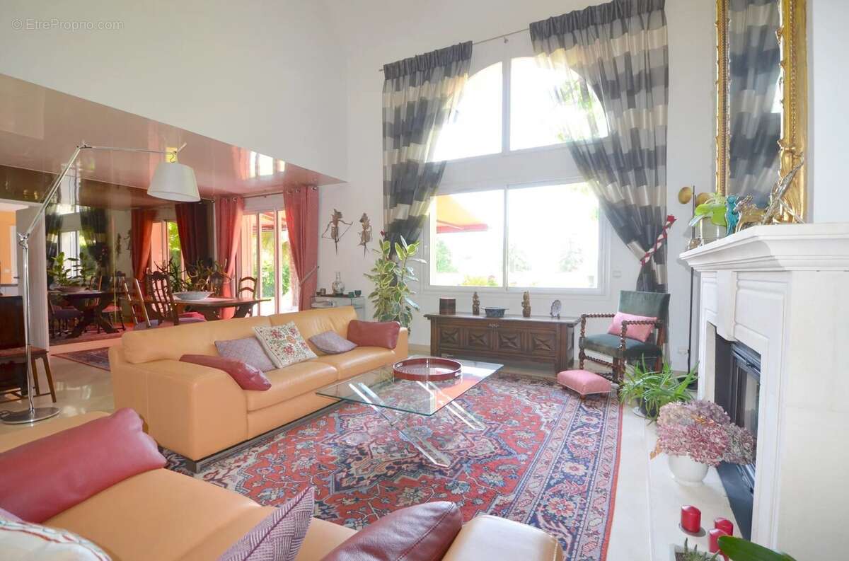 Maison à CROISSY-SUR-SEINE