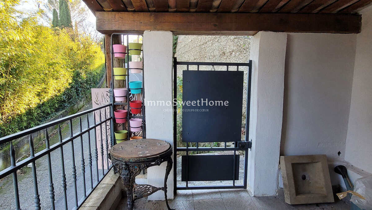 Maison à MIRABEL-AUX-BARONNIES