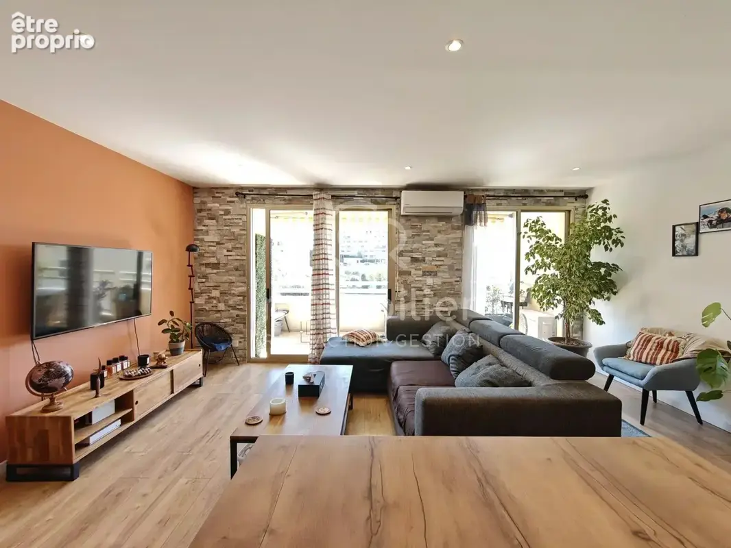 T3 63.05 m² dernier etage garage cave piscine - photo 4