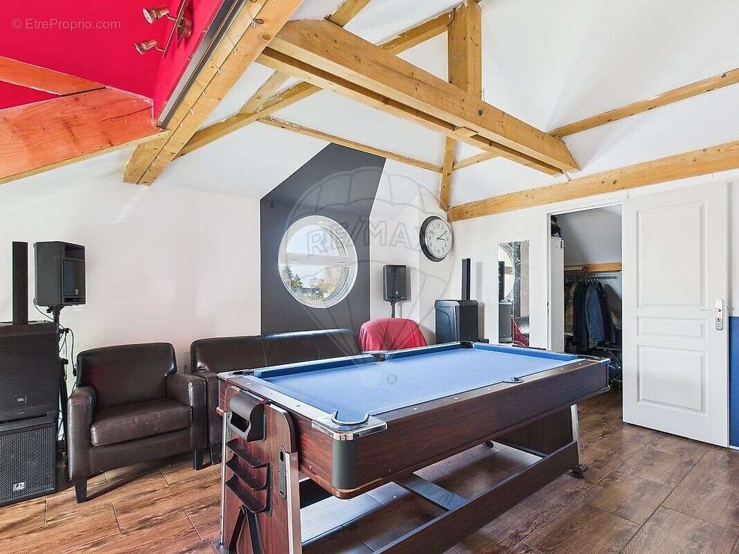 Maison à MARLY