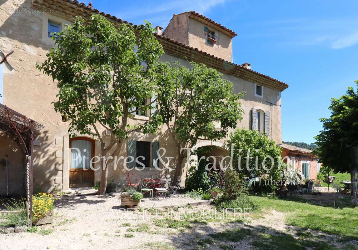 Exclusivité – Propriété d’exception de plus de 3,7 hectares au cœur du Luberon - photo 12