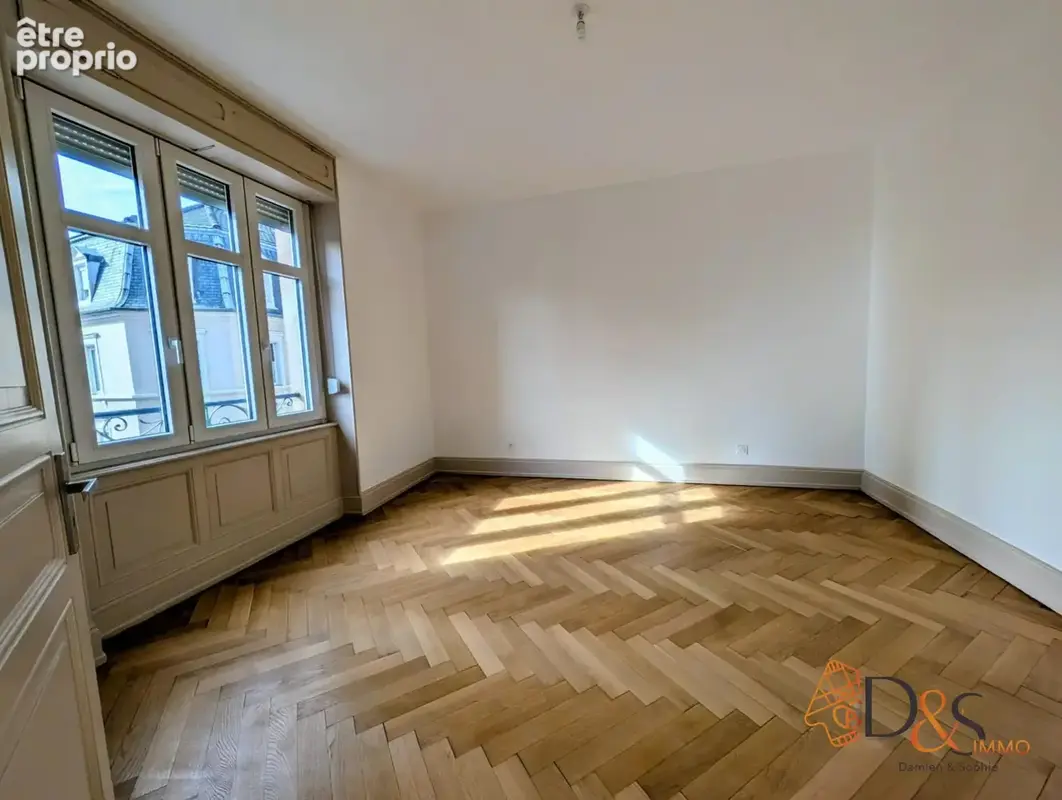Appartement 4 pièces 110 m² à vendre à Mulhouse (68100) - photo 3