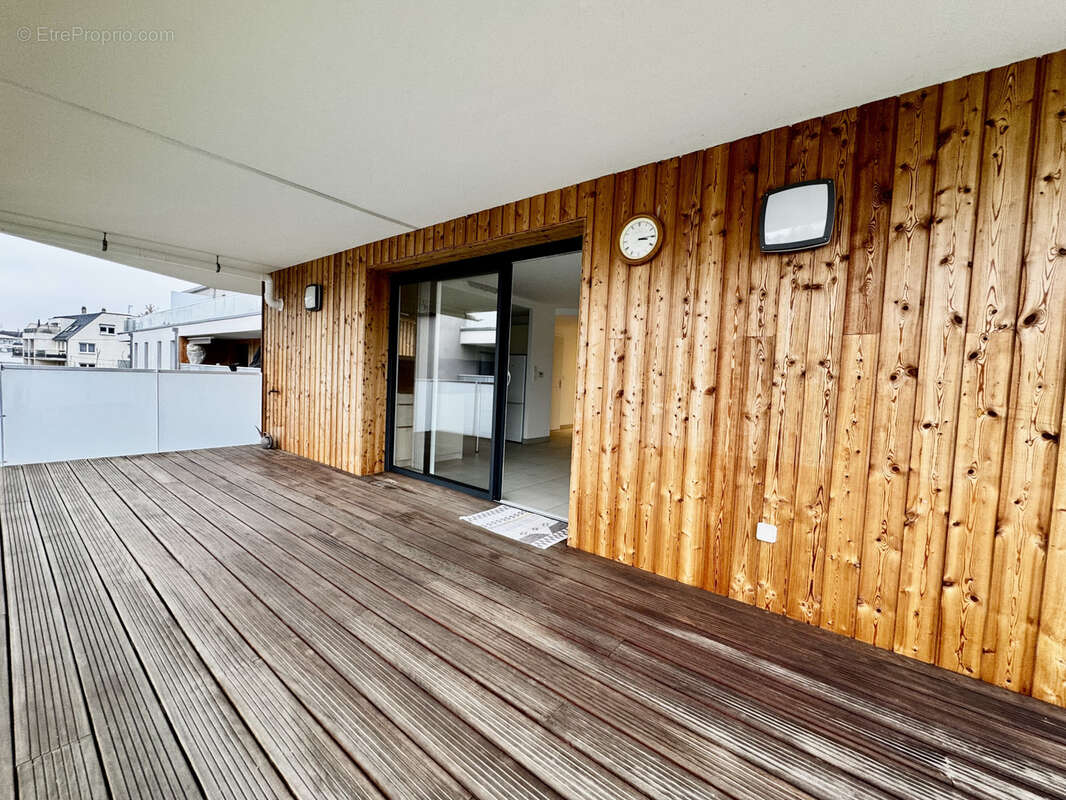 ROBERTSAU: splendide 2 pièces 70m2, terrasse, garage et cave. - photo 13