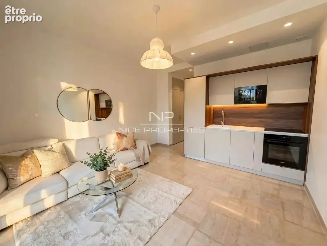 Nice, face à la coulée verte, superbe studio, unique - photo 3