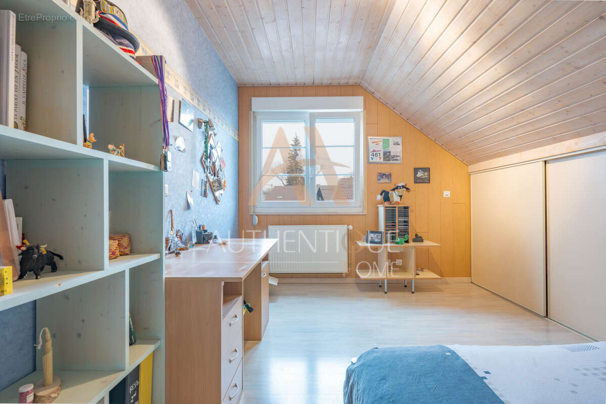 Maison à FOURNETS-LUISANS