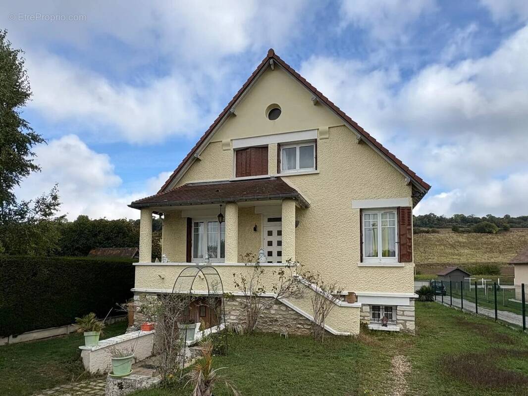 Maison à PACY-SUR-EURE