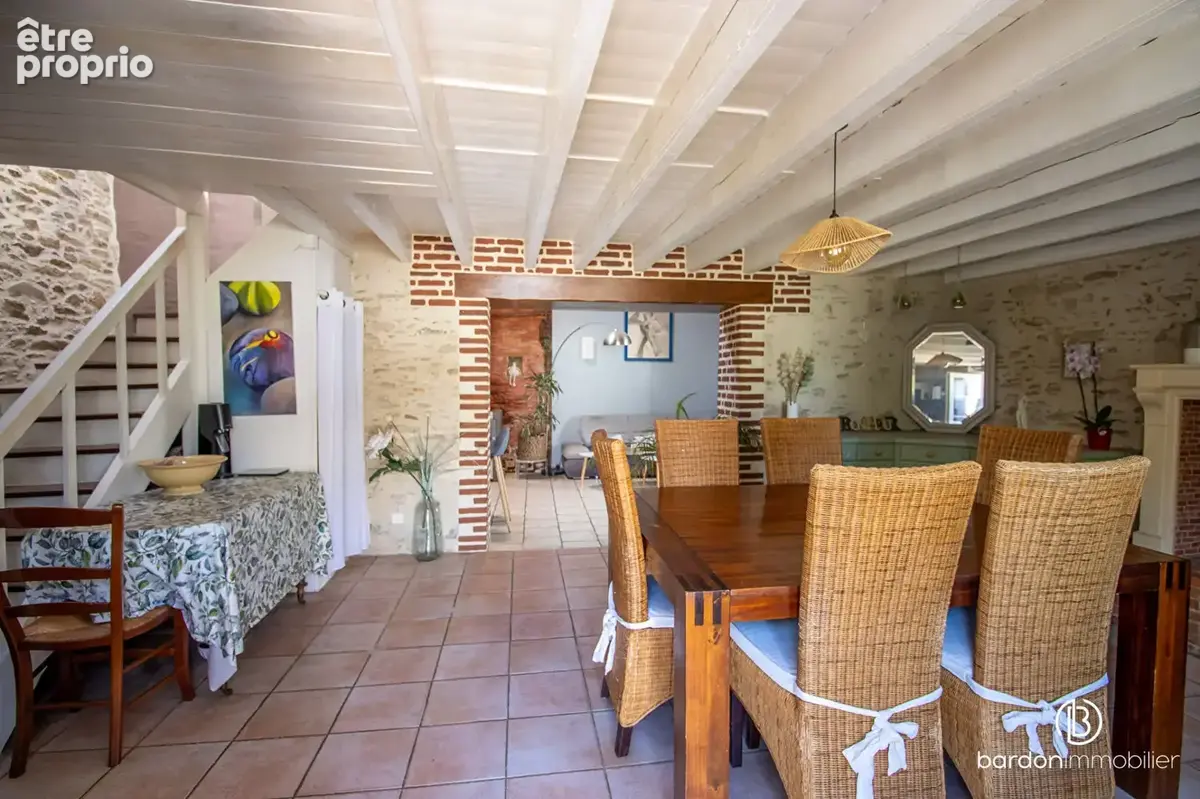 Maison 5 pièces - 105m² -  Le charme au coeur d'un cadre privilégié - photo 8