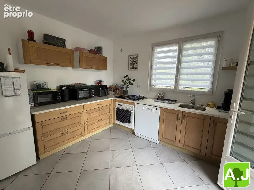 Maison 5 pièces 97 m² à vendre à Anet (28260) - photo 5