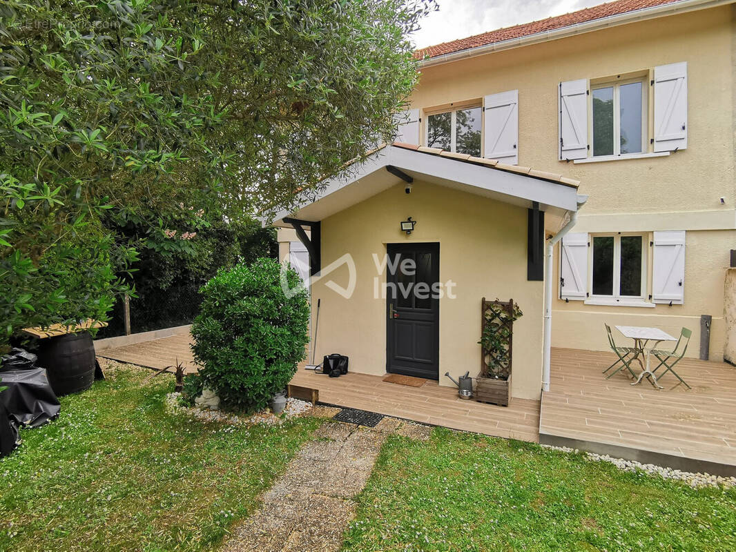 Maison à PERISSAC