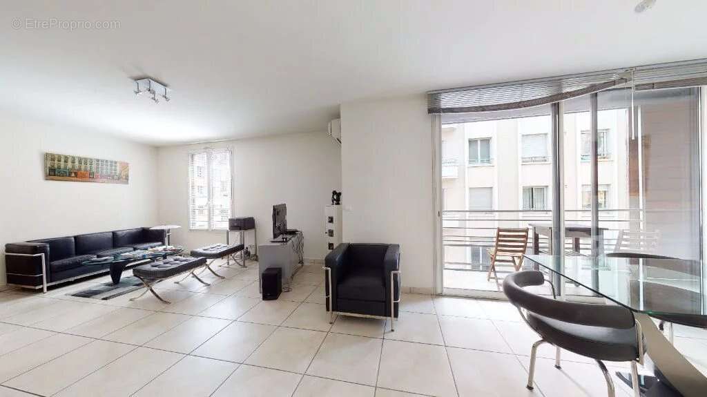Appartement à LYON-7E