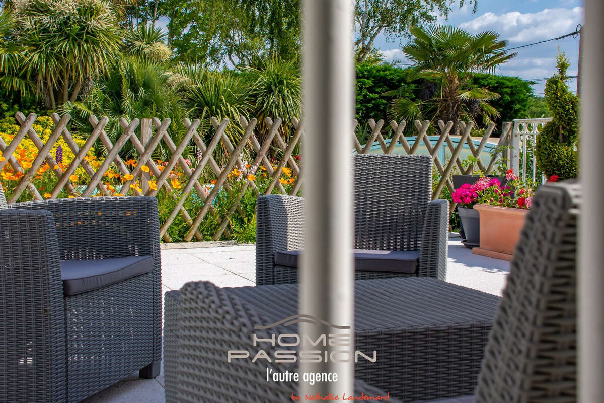 Breuillet - villa avec piscine et belle vue degagee - photo 26