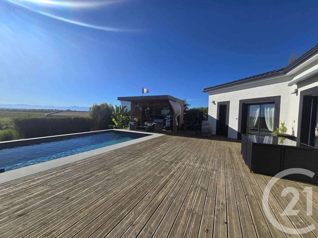 Maison à MARIGNAC-LASCLARES