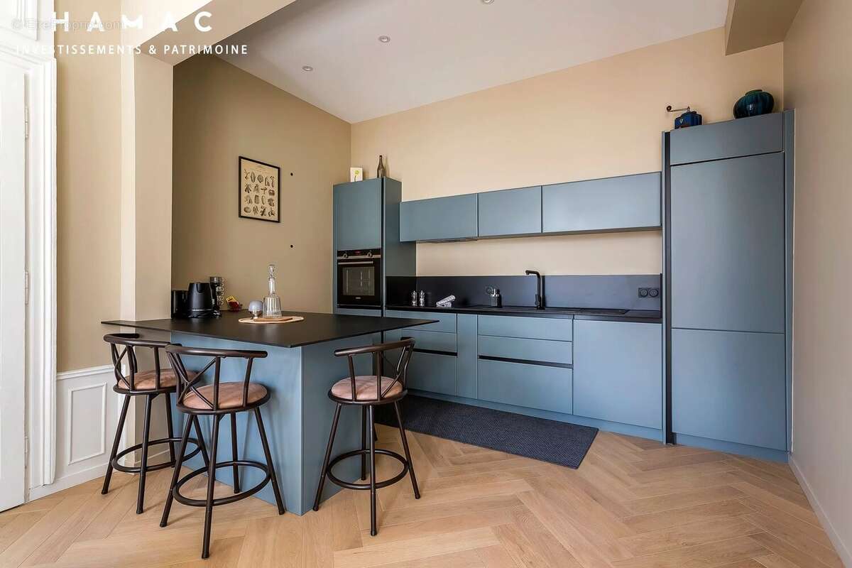 T4 de charme – 79 m² avec ascenseur – secteur ainay / carnot - emplacement exceptionnel - photo 3