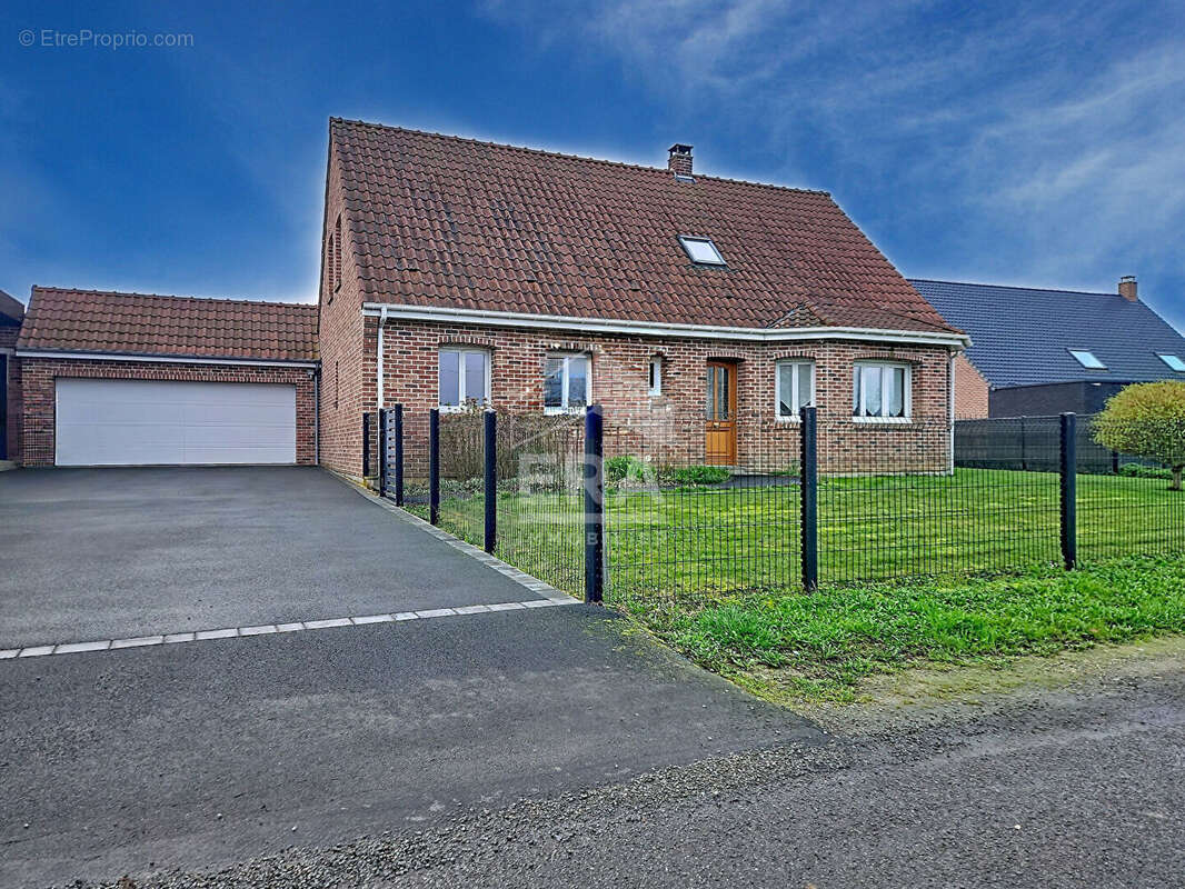 Maison à WITTERNESSE