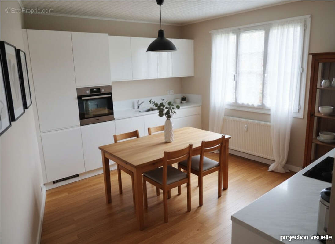 Maison à LA FERTE-GAUCHER