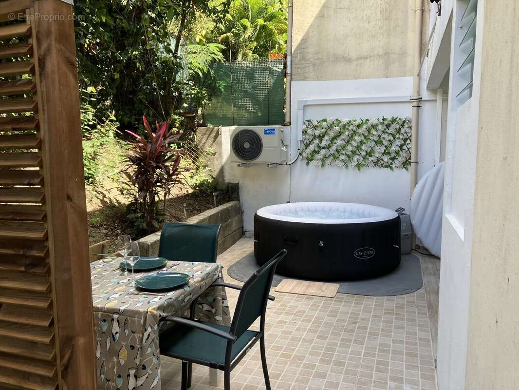 Appartement à LES TROIS-ILETS