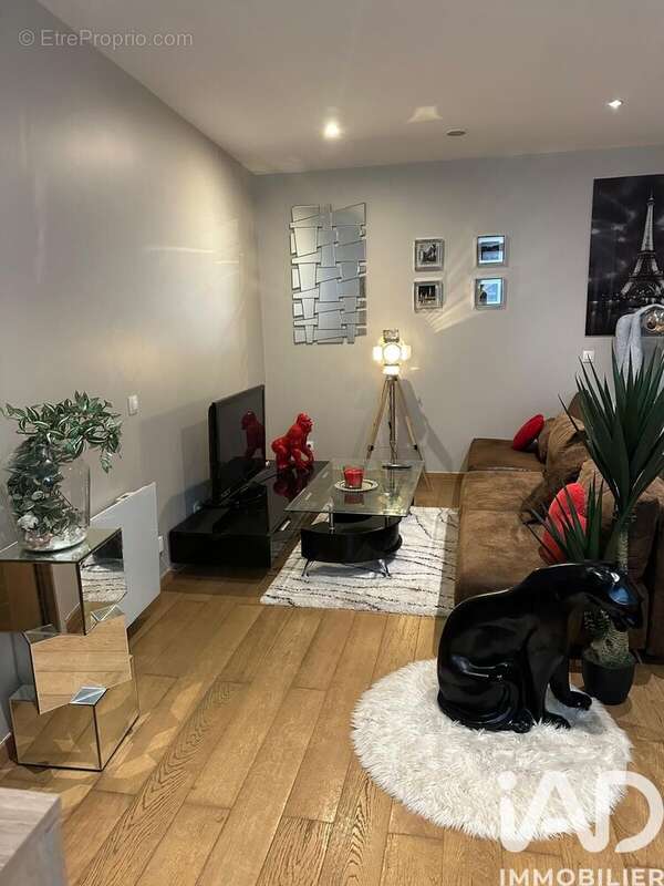 Photo 3 - Appartement à THORIGNY-SUR-MARNE