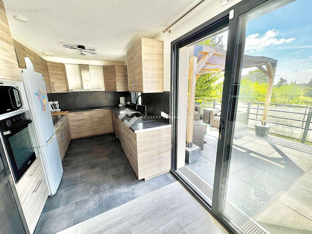 Maison 112 m² à Dampmart  - photo 4