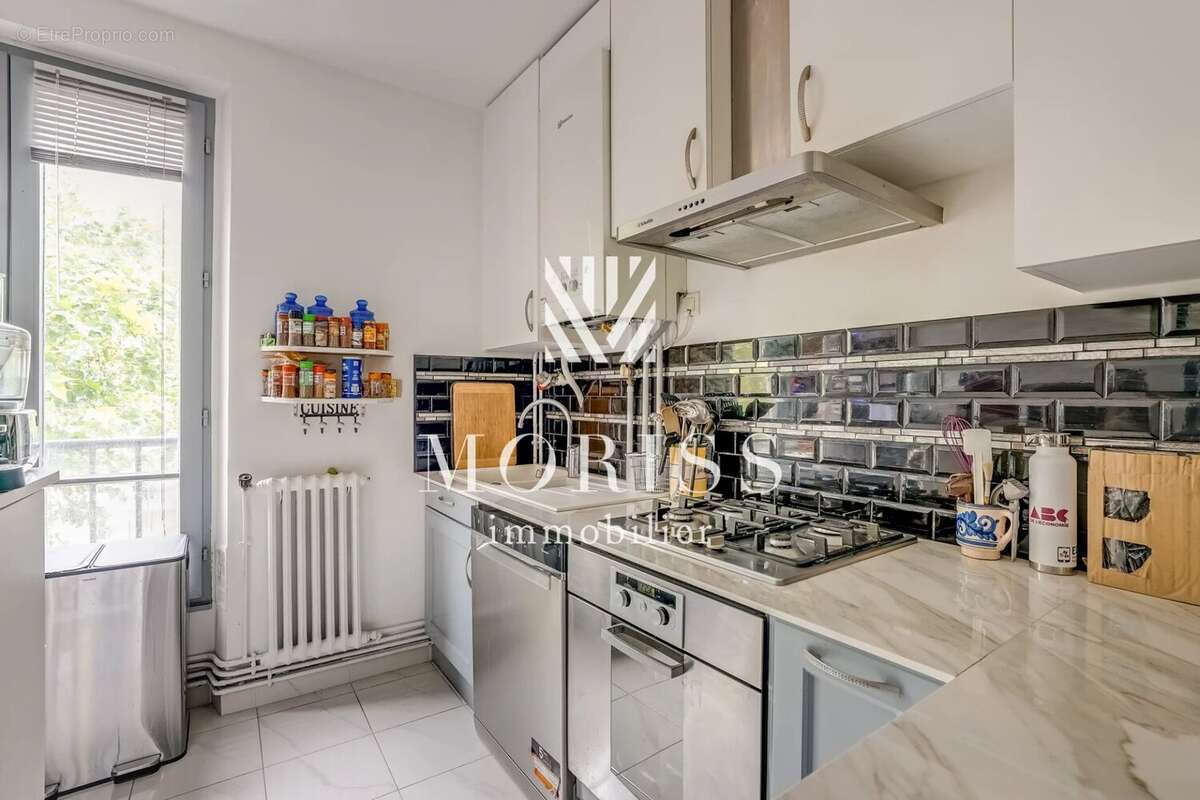 Appartement à PARIS-12E