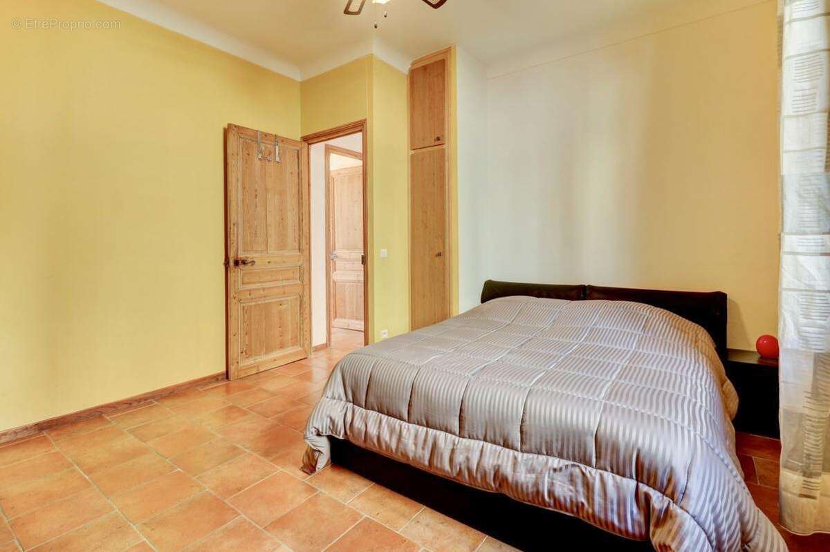 Appartement à BEAUSOLEIL