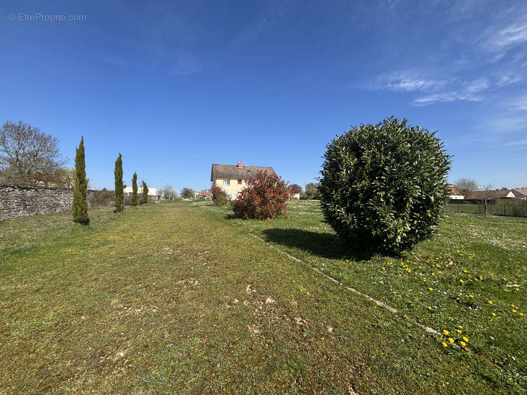 Maison à CHATILLON-SUR-SEINE