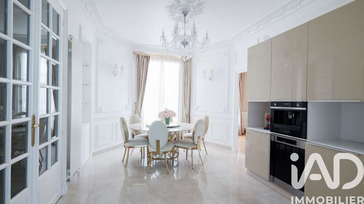 Photo 4 - Appartement à PARIS-10E