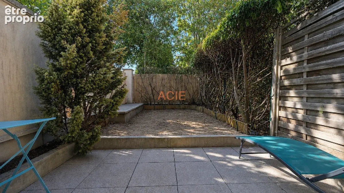 Appartement à LOUVRES