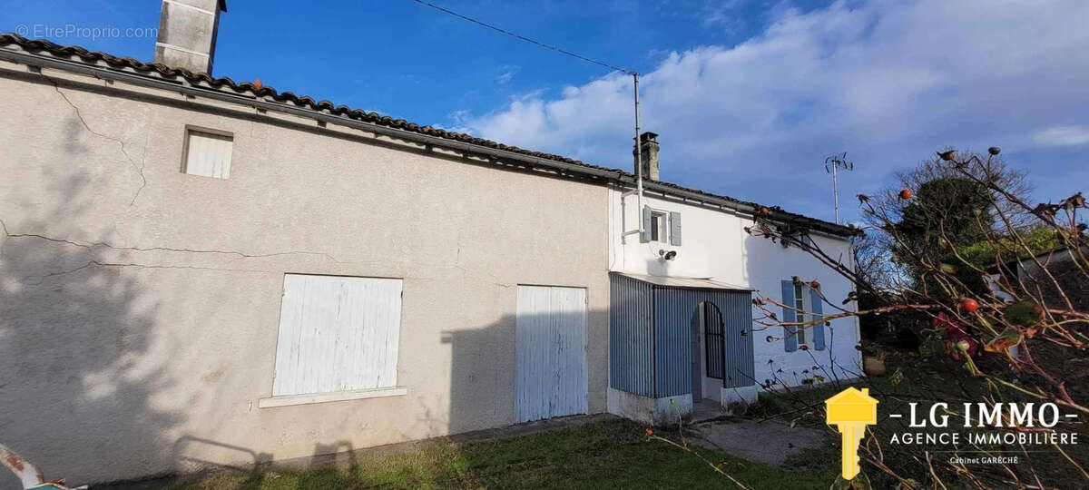 Maison à SAINT-FORT-SUR-GIRONDE