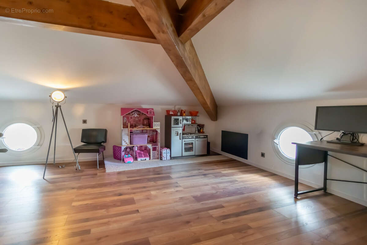 Maison 150 m2 + garage sur terrain 1150 m2 piscinable - photo 13