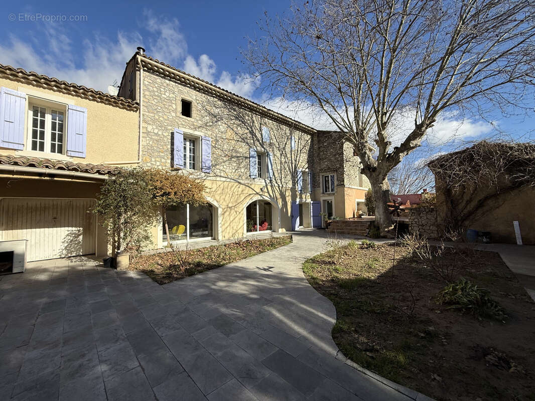 Maison à PIERRELATTE