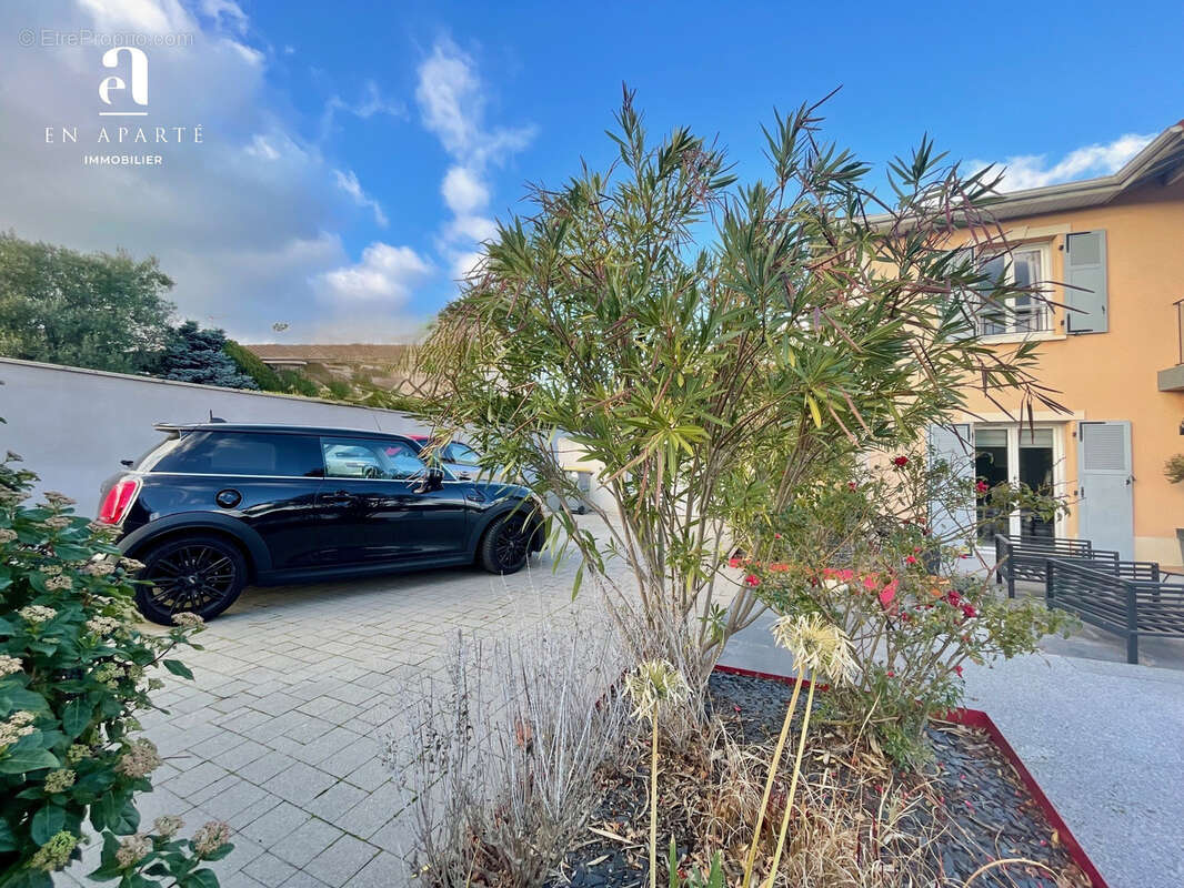 Maison à SAINTE-CONSORCE