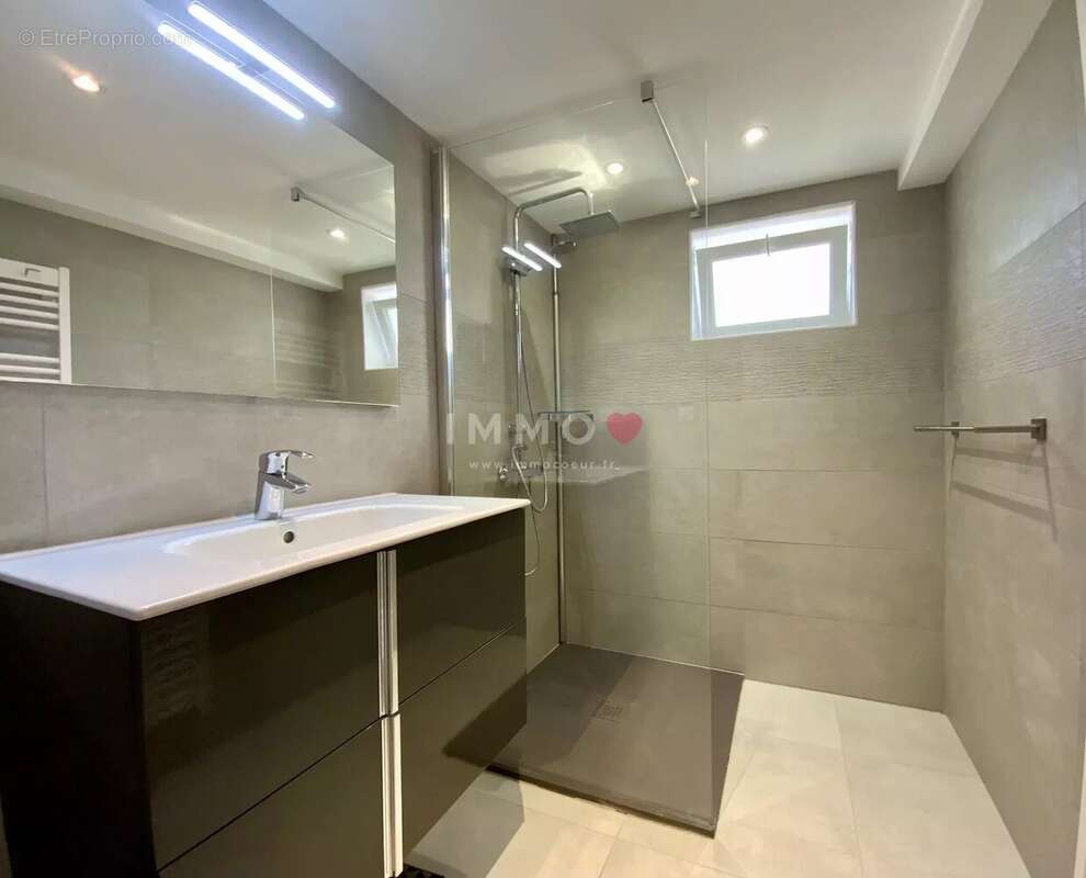 Maison Familiale de 143m² - photo 16