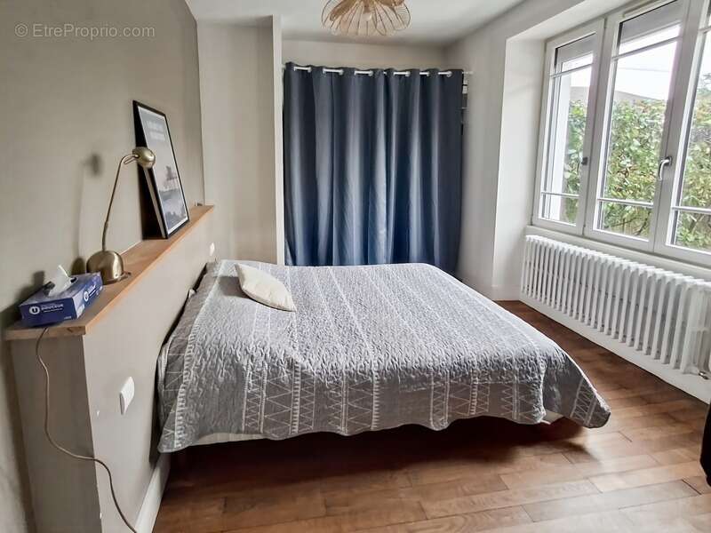 Maison à CHILLY-LE-VIGNOBLE