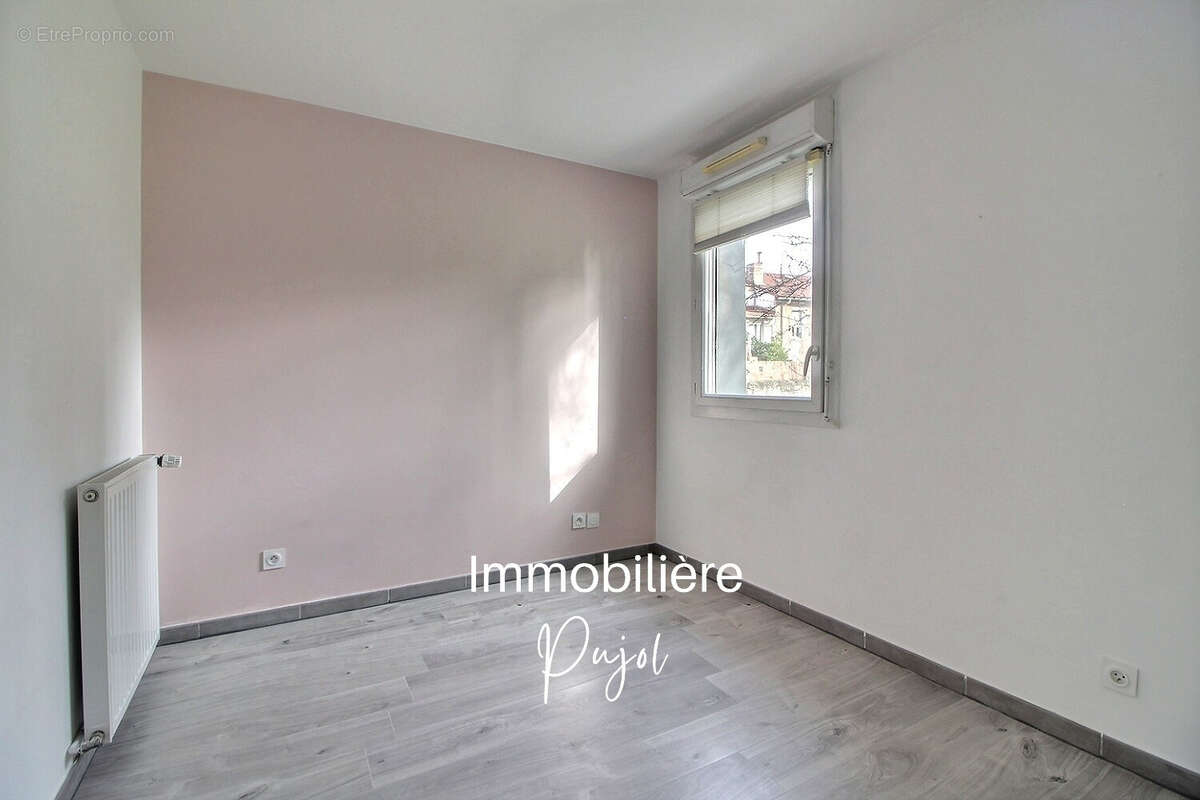 Appartement à MARSEILLE-10E