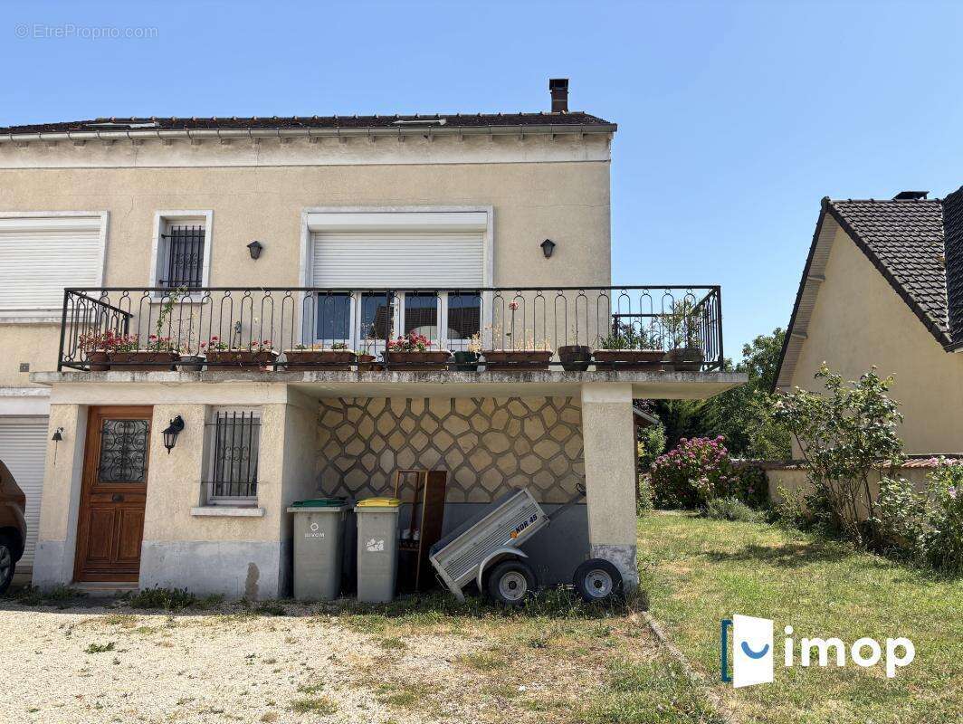 Maison à BRIE-COMTE-ROBERT
