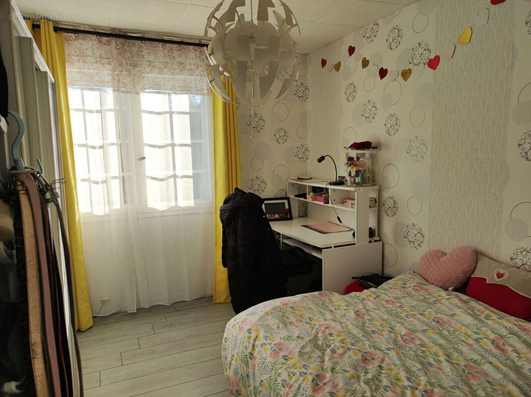 Maison à PICAUVILLE