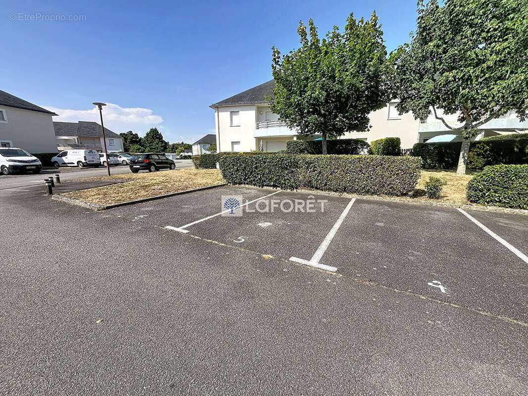 Parking / box Brech 14 m2 - photo 2