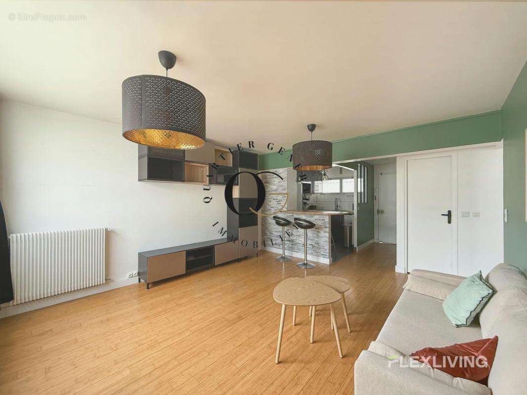 Appartement à PARIS-12E